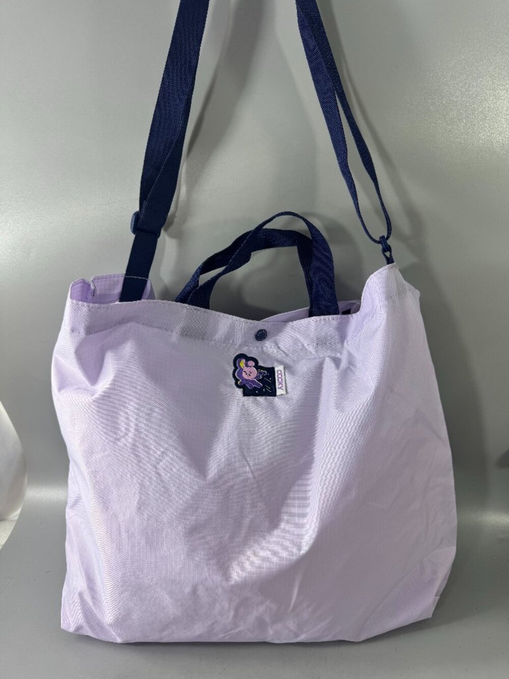 BT21 Wappen Collection COOKY Character Lightweight Foldable Crossbody Shoulder